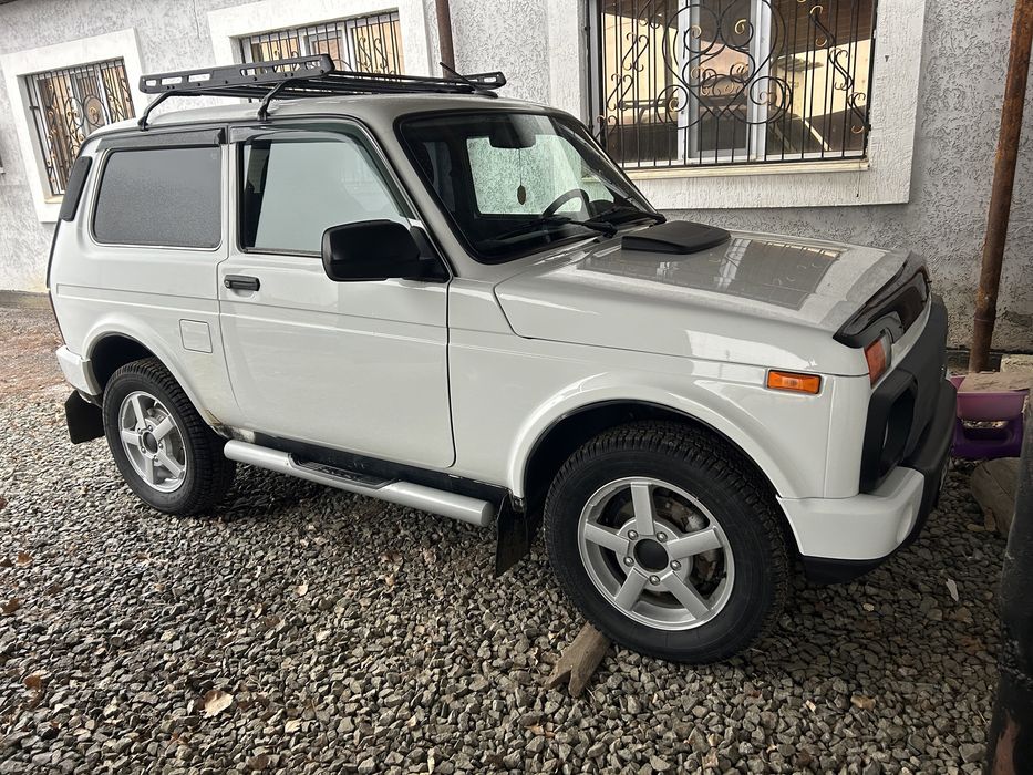 Продаю. Нива урбан