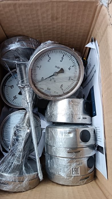 Манометр Wika EN