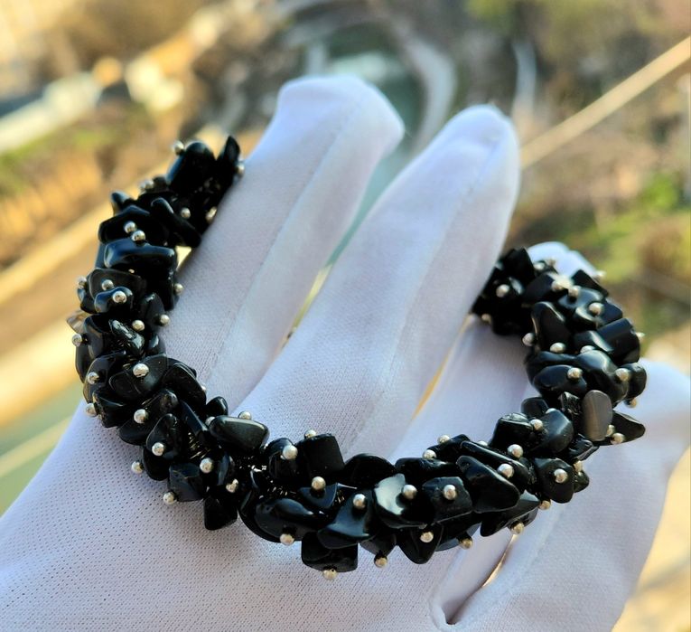 Браслеты из натуральных камней.