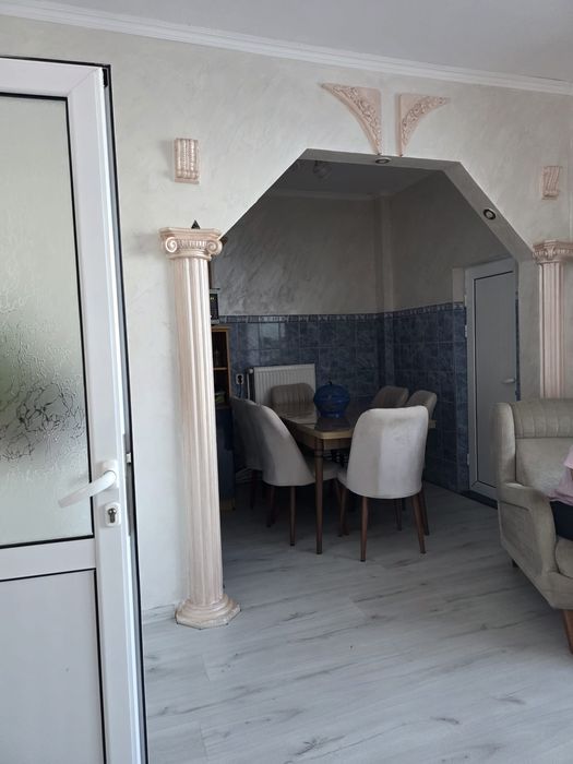 Продава се Тристаен апартамент в Разград, Център - 80 кв.м за 765 €/кв.м - Снимка #8