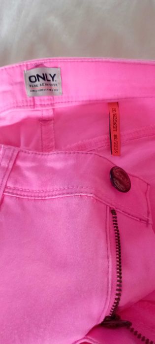 Нови дънки, 26 лв, 38 размер