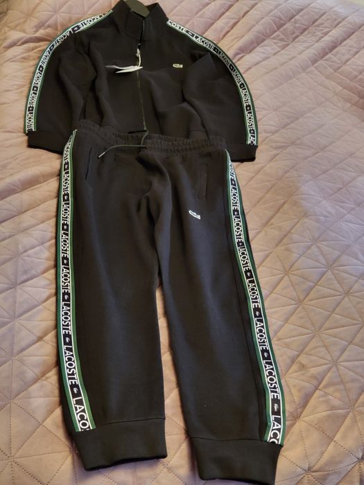 СПЕШНО  Lacoste мъжки спортен екип – НОВ – 169 лв