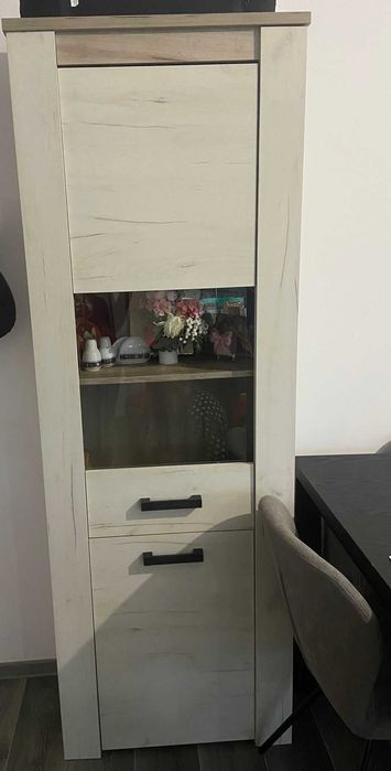 Vand dulap ca nou, Vaslui