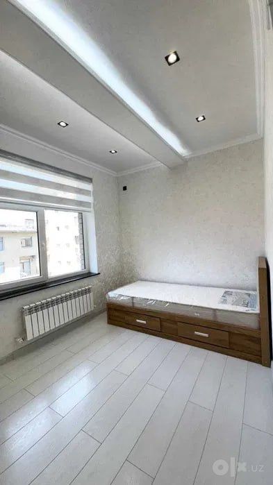 Poytaxt Residence Дуплекс//Махтумкули 3/6-7/7 с ремонтом
