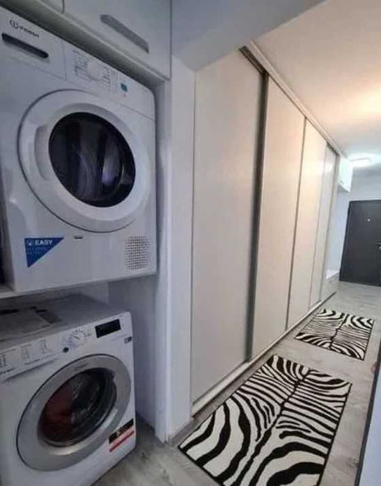 Дава се под наем Тристаен апартамент в Пловдив, Старият град - 79 кв.м за 178.5 € - Снимка #1