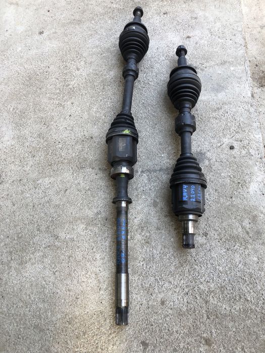 Лява и Дясна Полуоски за Тойота Рав4 2.2D4D 2007г