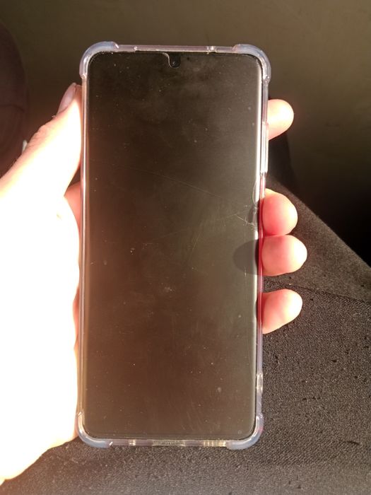 Samsung galaxy S20 128/8