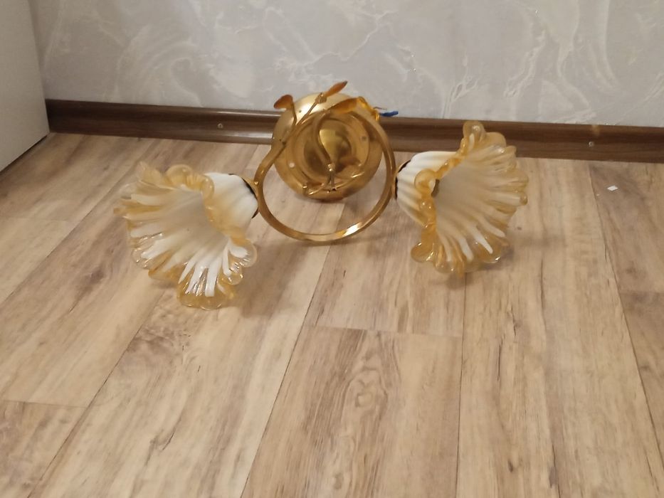 Продам люстру б/у 5 тыс