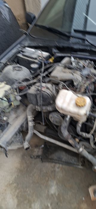 Bmw e36  sotiladi srochna pul kerak