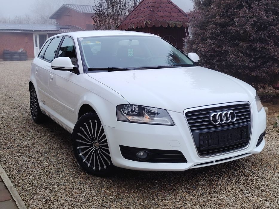 Audi A3 Facelift  1.9 tdi Euro4 an 2009 Navigație Climatronic