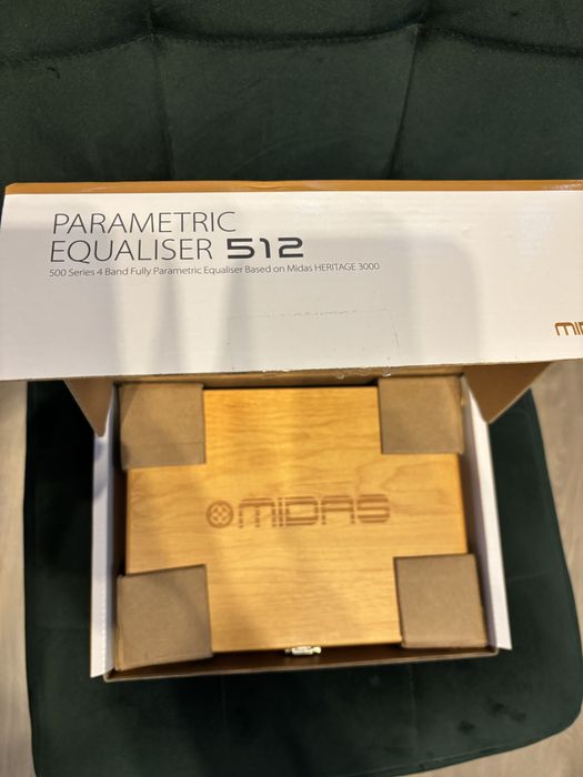Midas 512 V2 parametric EQ 500 Series