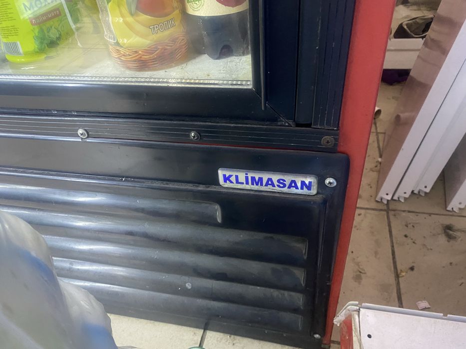 Холодильник бу для магазин