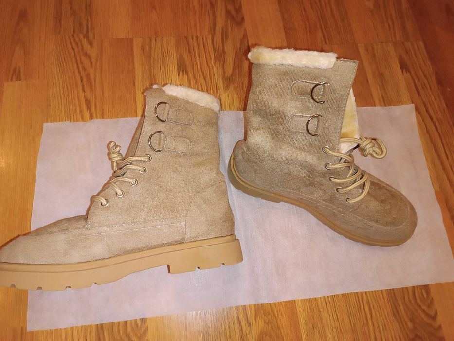 Продам новые ботинки