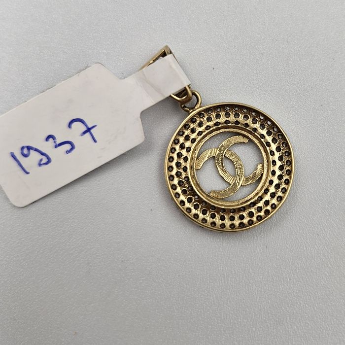 Amanet F28: Pandantiv aur 14k 460Lei/Gram C1937(N)