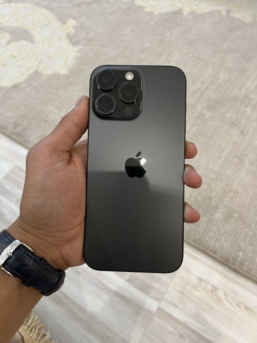 Айфон 16 про мах