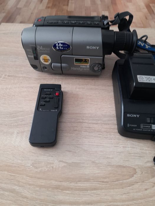 Видео камера  Sony