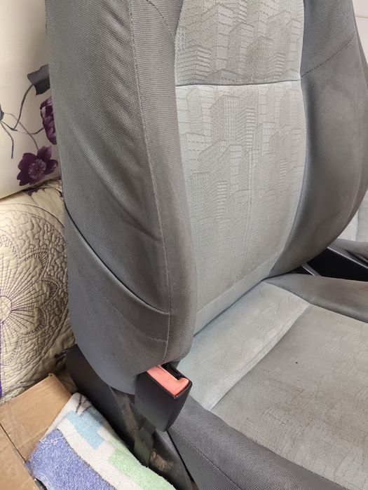 Detailing auto  polimerizare faruri