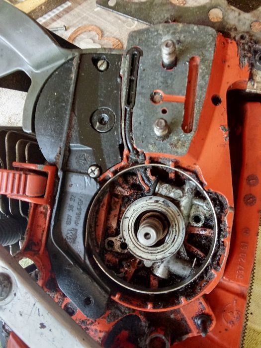 Продавам "Husqvarna"575 на части