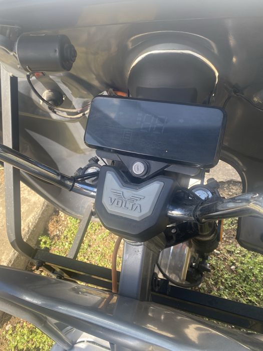 Vând triciclu volta vt5 nou cu carte RAR  făcută  ,0 km, trebuie înmatriculat doar la primărie. 7500