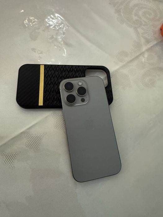 iphone 16 pro titan