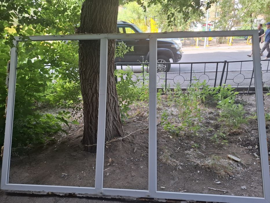 Продам окно пластиковое бу