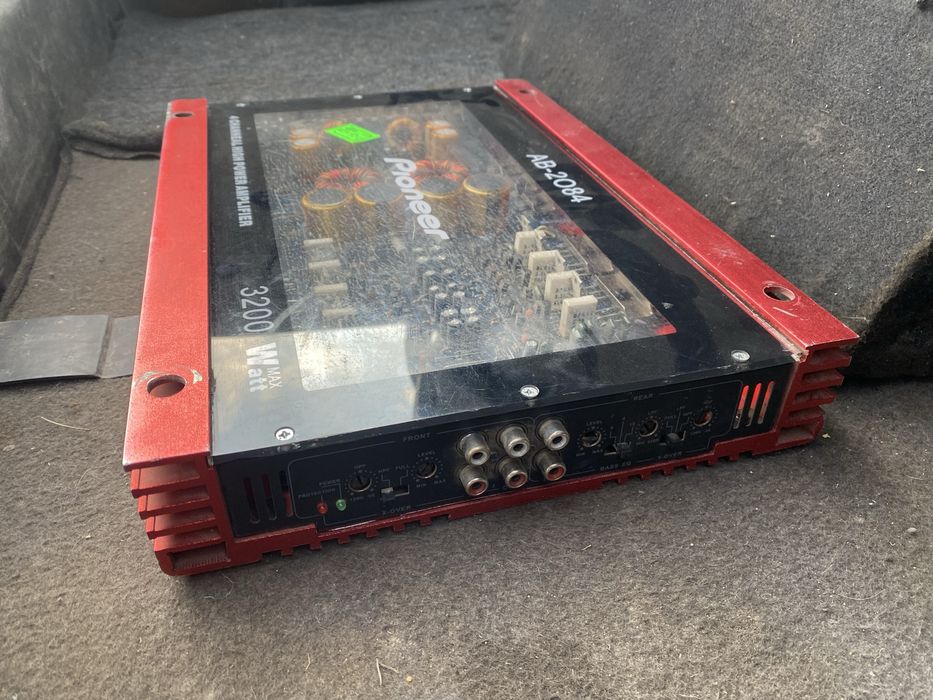 Усилитель четрырех канальный