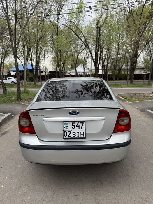 Ford focus 2 2006 г 1.6 автомат