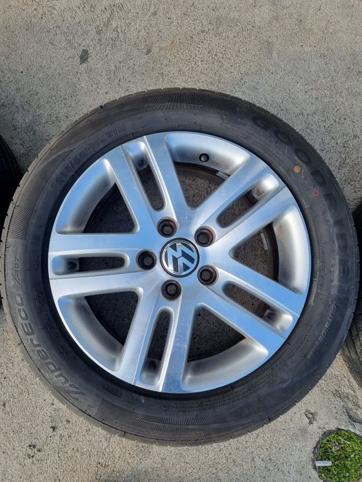 Гуми с джанти 205/55/16 цола