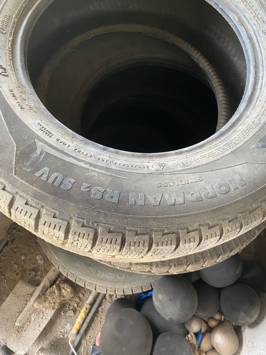Продам комплект шыны R17