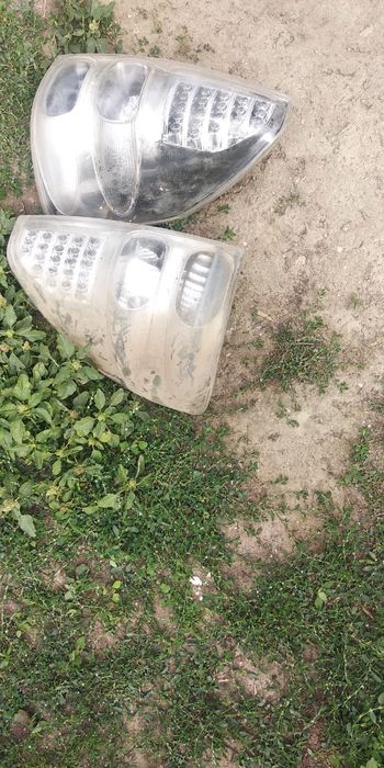 Фары от мерса и прада