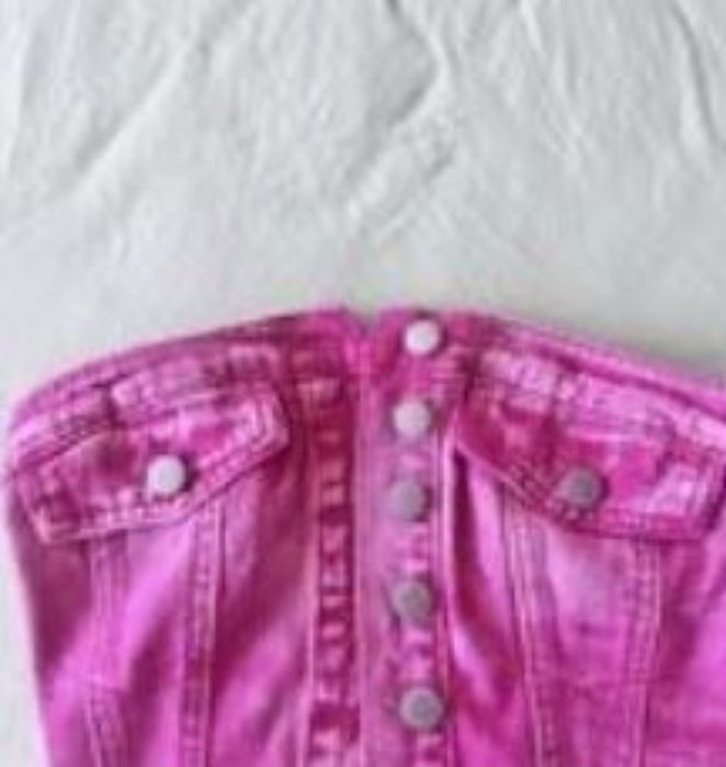 Дънкови къси гащи и пола