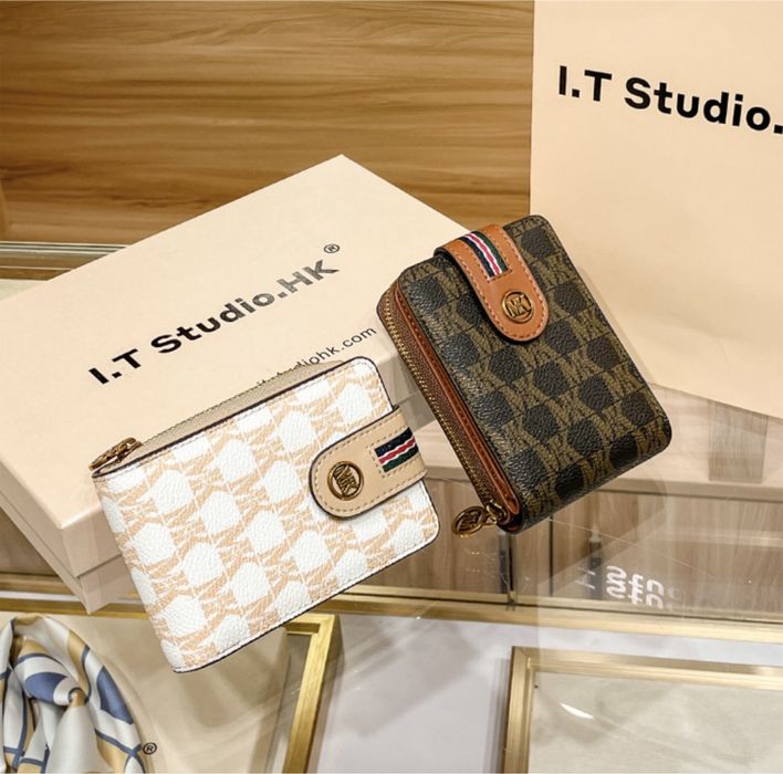 Кошельки для карточек