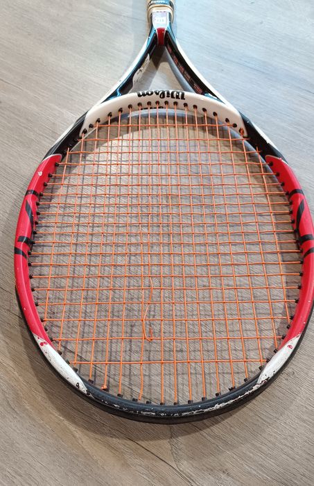 Професионална тенис ракета Wilson SIX .One 95