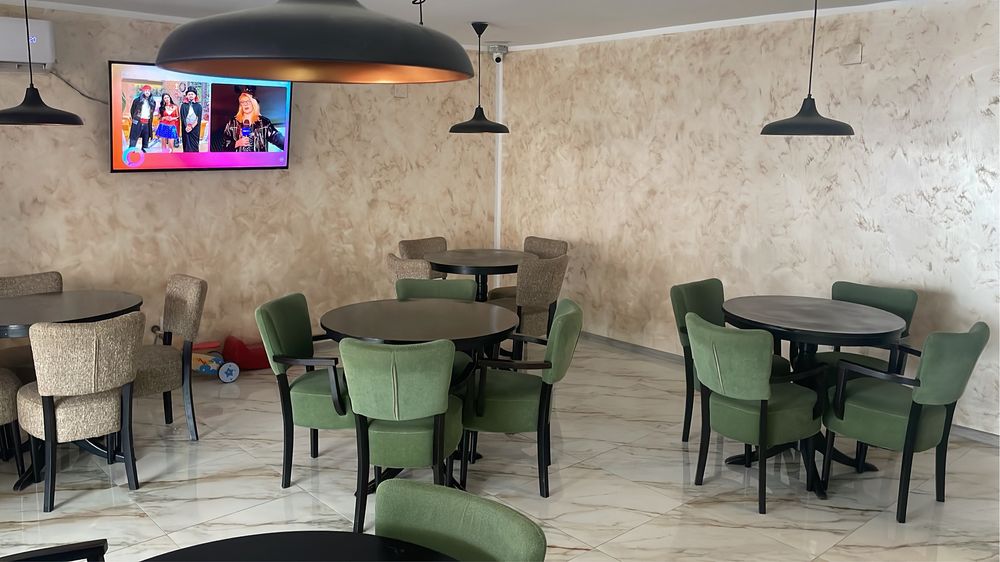 Ofer spre chirie spatiu comercial