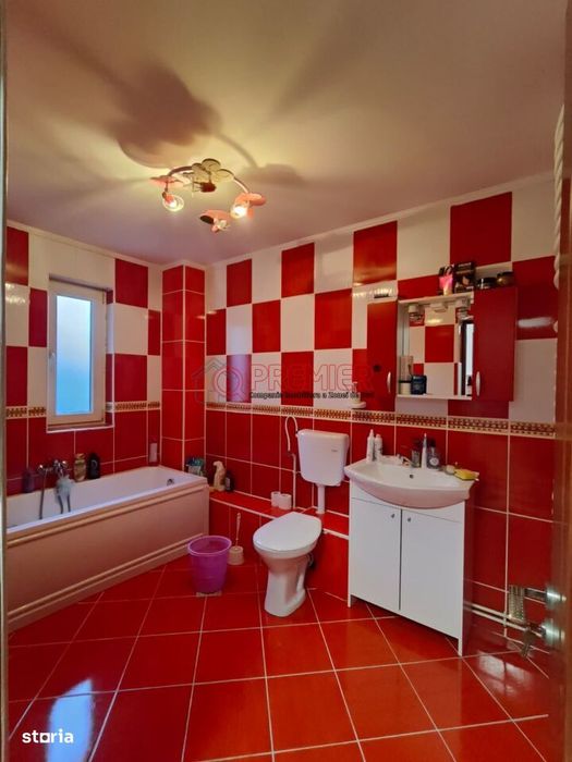 Casă duplex 4 camere - curte 190 mp – 15 min Metrou Aparatorii