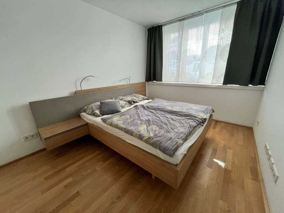 Дава се под наем Двустаен апартамент в София, Зона Б-5 - 65 кв.м за 484.5 € - Снимка #2