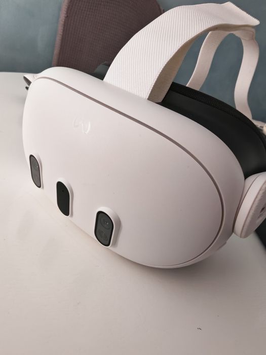 Quest 3  128GB ca nouă Meta VR Casca