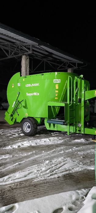 Кормораздатчик. Миксер