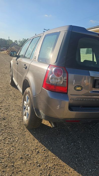 Land Rover Freelander diesel, 2.156 € — imagine 4