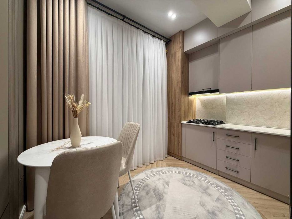 Махтумкули и ТАПОиЧ — 2 комнаты в ЖК Poytaxt Residence`