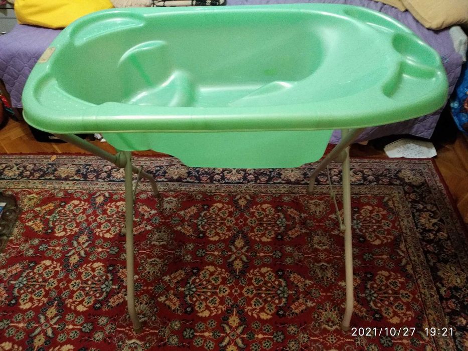 Вана за къпане на бебе