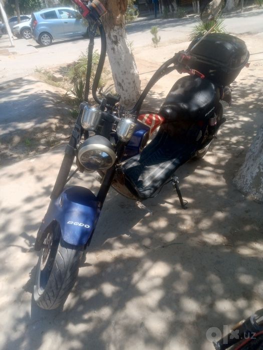 Skuter elektroniy harliy