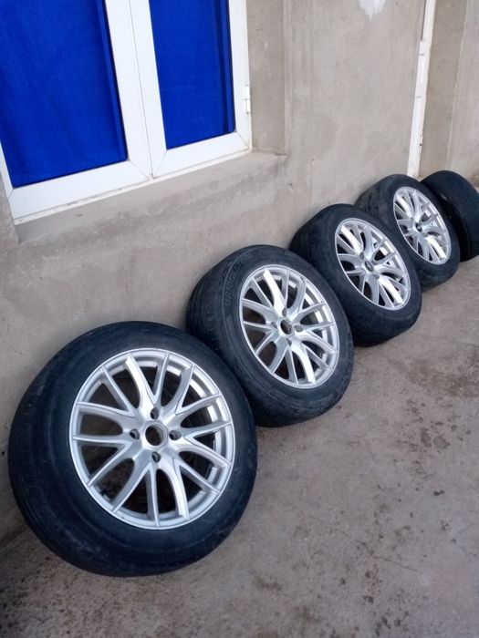 17 deskani uzi  baloni yuq