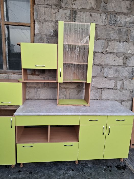 Кухонный гарнитур угловой