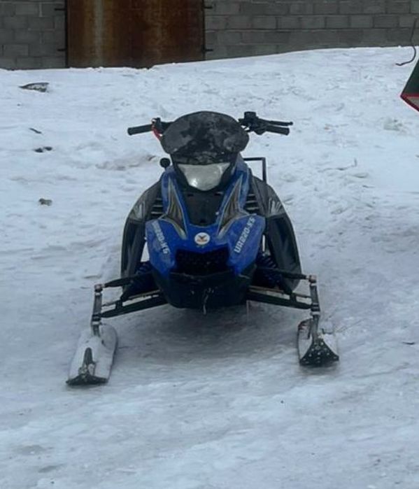Продам снегоход улар UR 220-K5