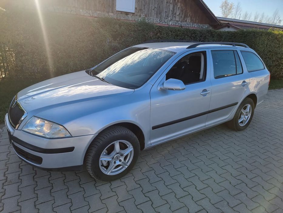 Skoda Octavia Skoda Octavia 2 4x4 nr roșii