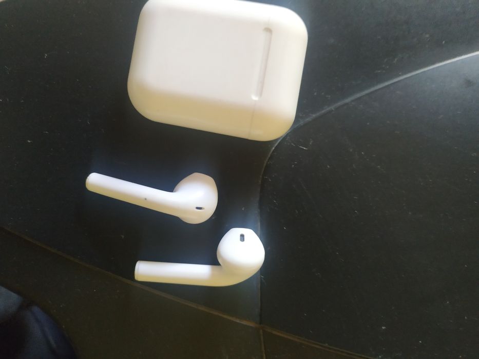 Продам i11 airpods2 наушники беспроводные