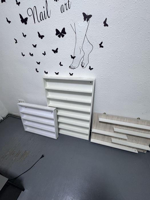 Продам для салона красоты