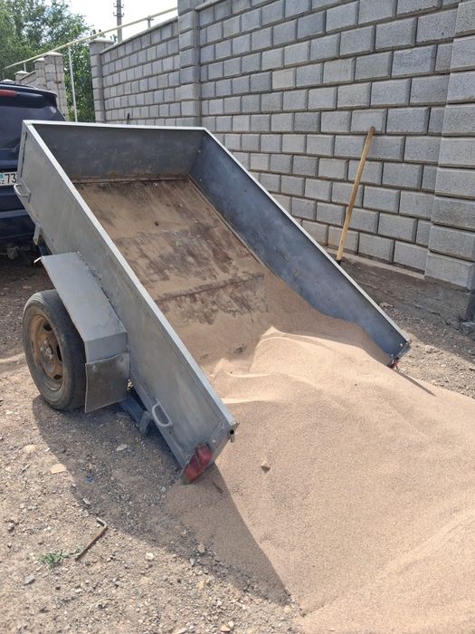 Продам прицеп самосвал