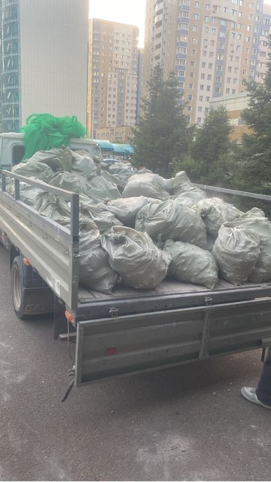 Вывоз мусора вывоз строительного мусора бортовая газель заезд в паркин